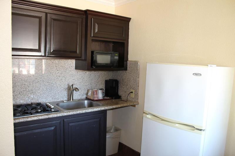 Riverside Inn Suites Santa Cruz image
