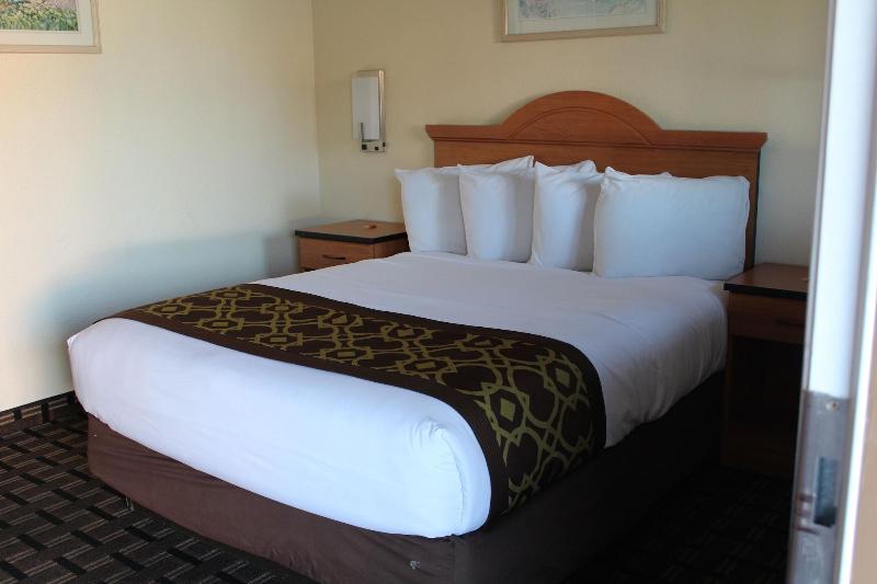Riverside Inn Suites Santa Cruz image