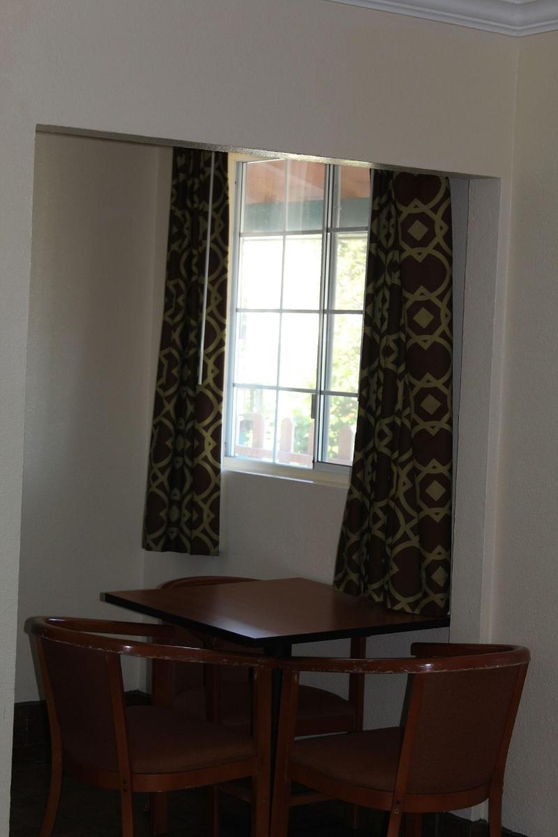 Riverside Inn Suites Santa Cruz image