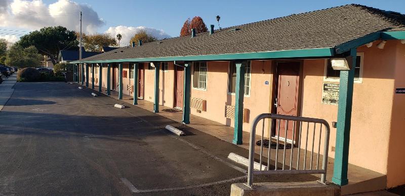 Riverside Inn Suites Santa Cruz image