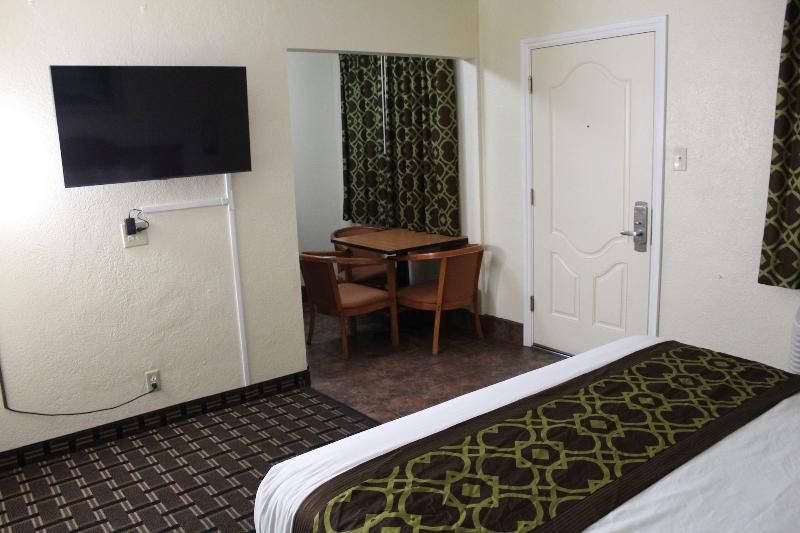 Riverside Inn Suites Santa Cruz image