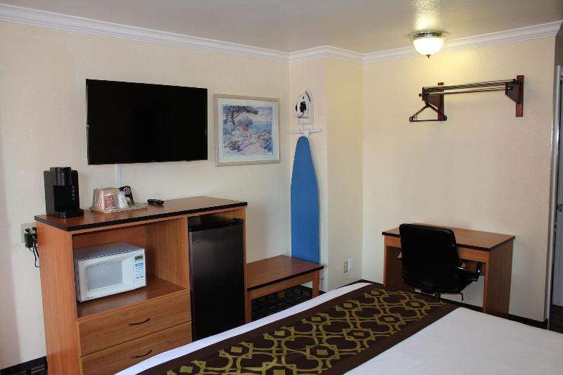 Riverside Inn Suites Santa Cruz image