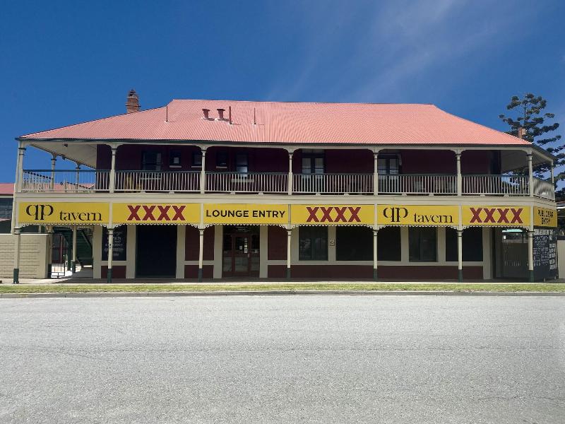Queensport Tavern And Motel image