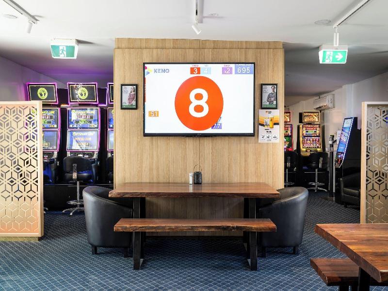 Queensport Tavern And Motel image