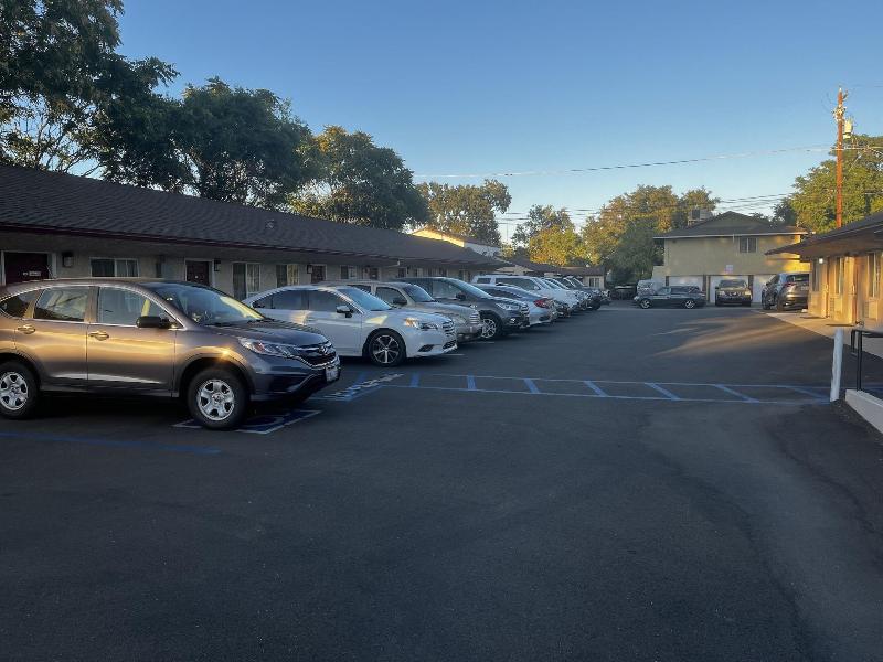 Economy Inn image