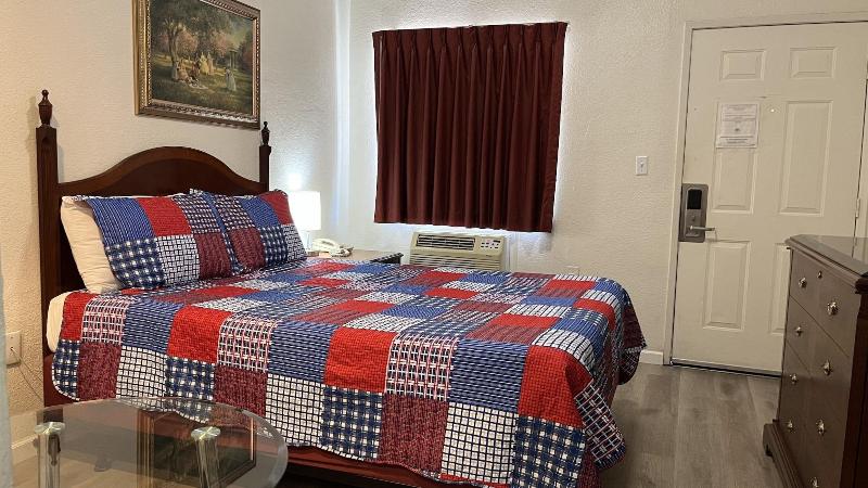 Economy Inn image