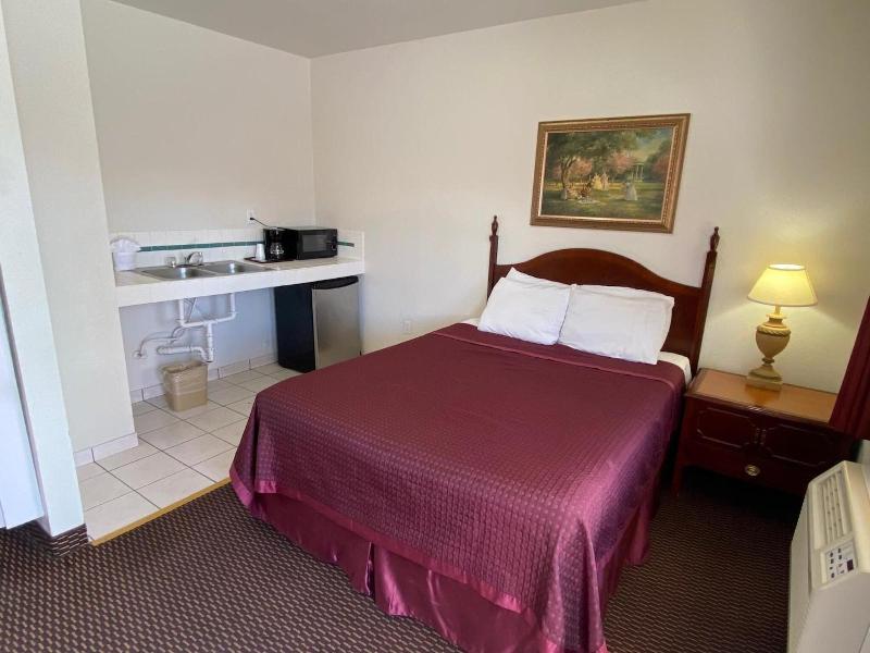 Economy Inn image