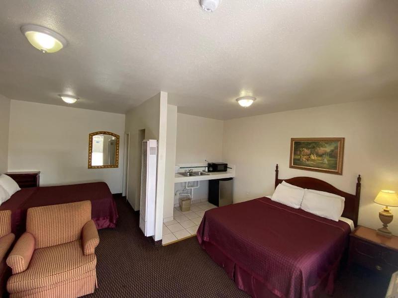 Economy Inn image