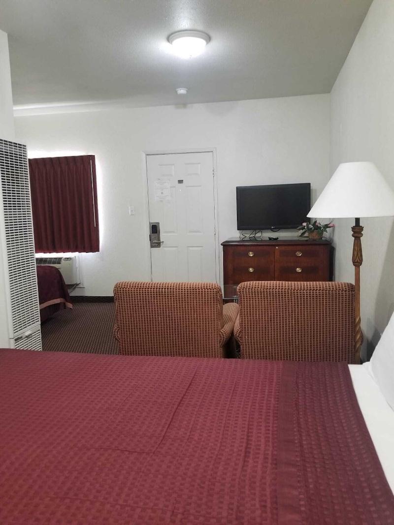 Economy Inn image