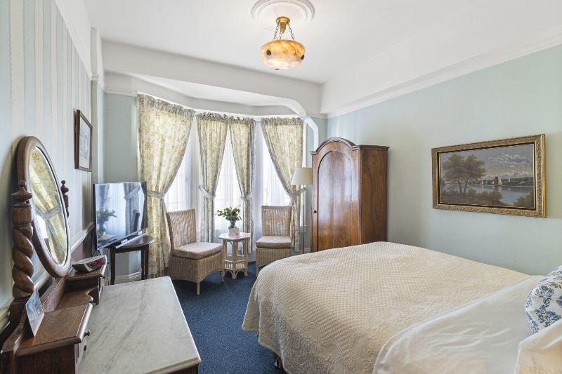Golden Gate Hotel image