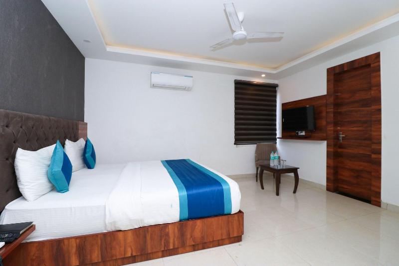Hotel Vertu image