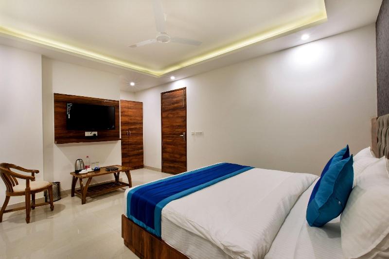 Hotel Vertu image