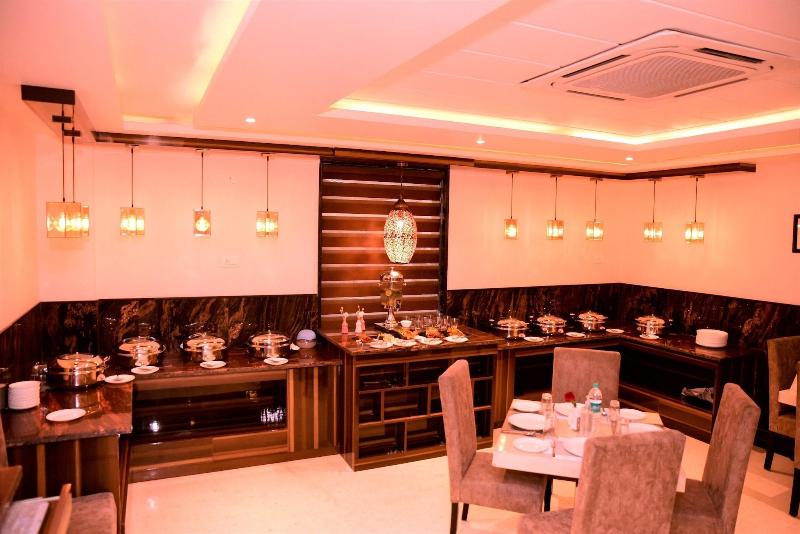 D Pavillon Boutique Hotel Delhi Airport image