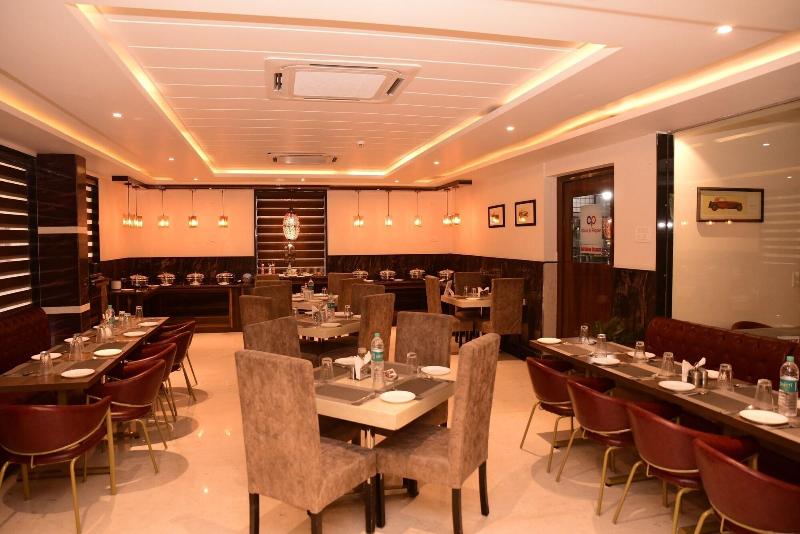 D Pavillon Boutique Hotel Delhi Airport image