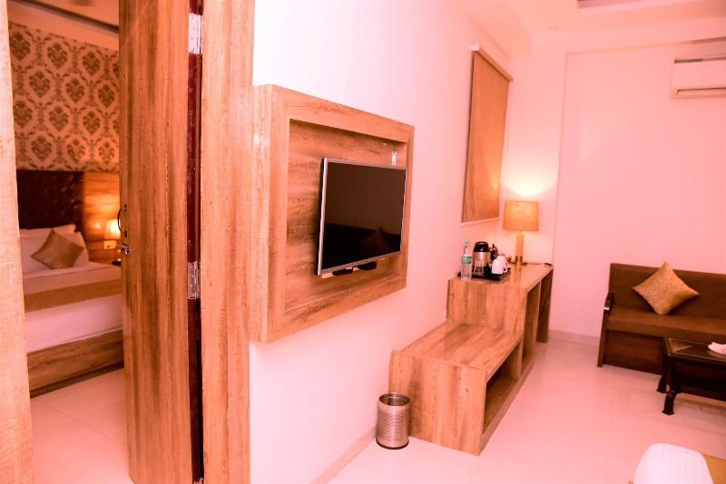 D Pavillon Boutique Hotel Delhi Airport image