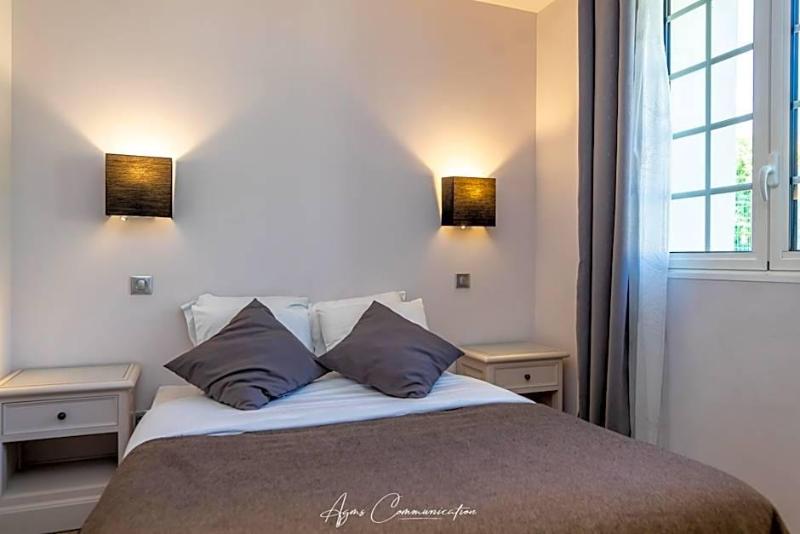 Logis Du Champ De Mars image