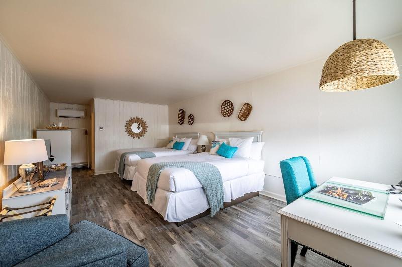 Ocean Glass Inn image