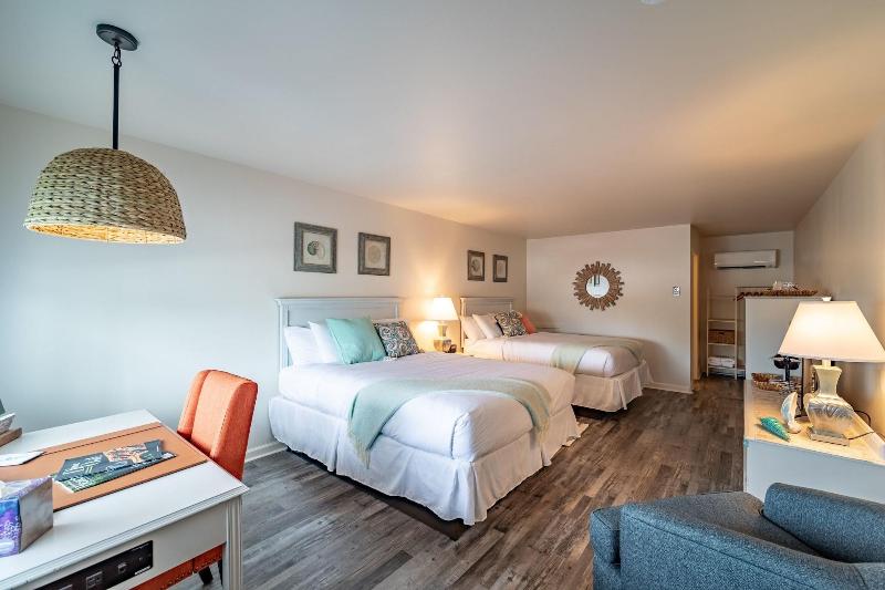 Ocean Glass Inn image