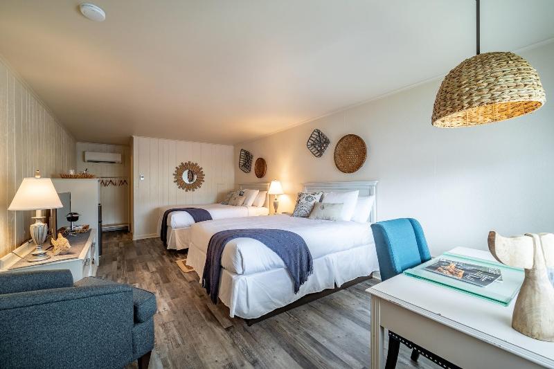 Ocean Glass Inn image
