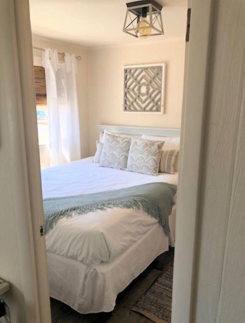Ocean Glass Inn image
