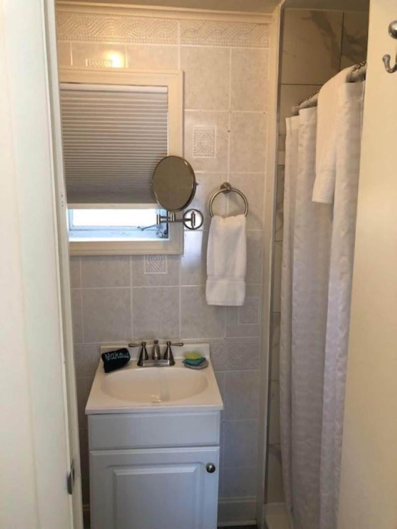 Ocean Glass Inn image