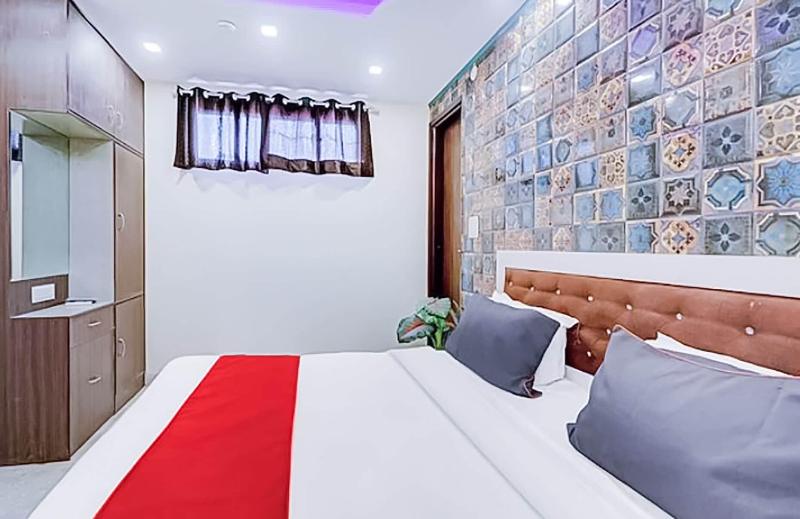 Hotel Green Palace image
