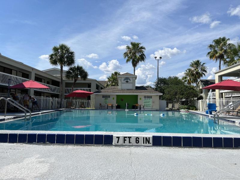 Orlando Vacation Rooms image