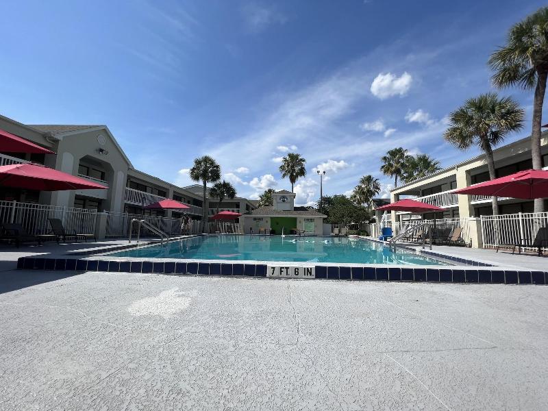 Orlando Vacation Rooms image