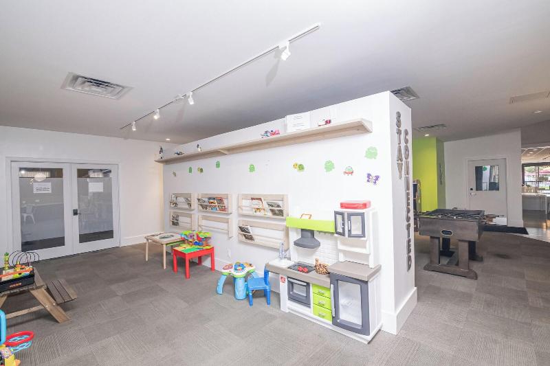 Orlando Vacation Rooms image
