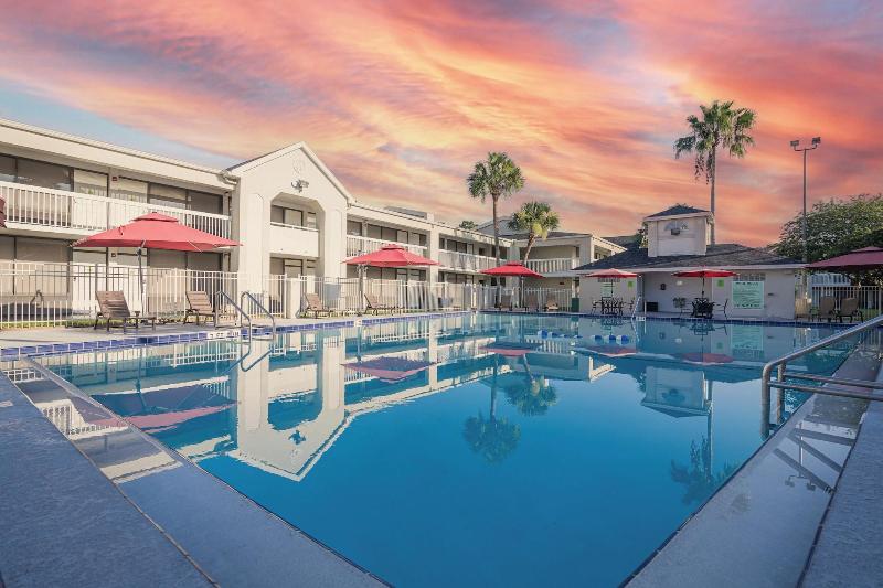Orlando Vacation Rooms image