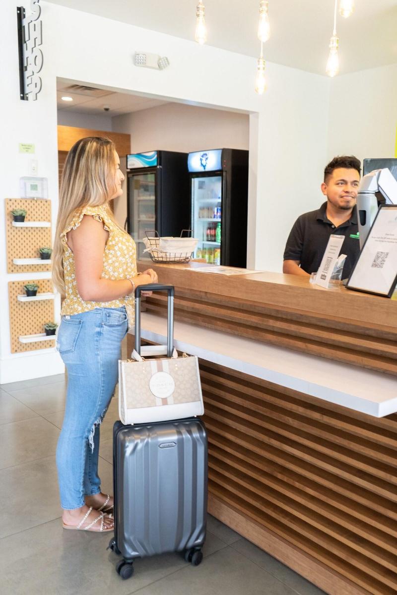 Orlando Vacation Rooms image