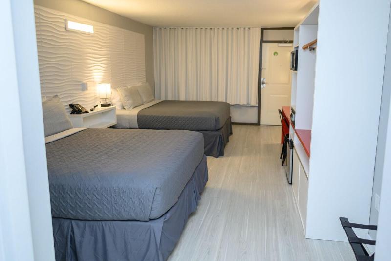 Orlando Vacation Rooms image