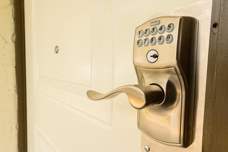 Orlando Vacation Rooms image