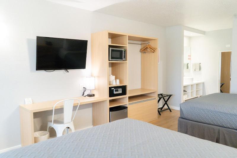 Orlando Vacation Rooms image