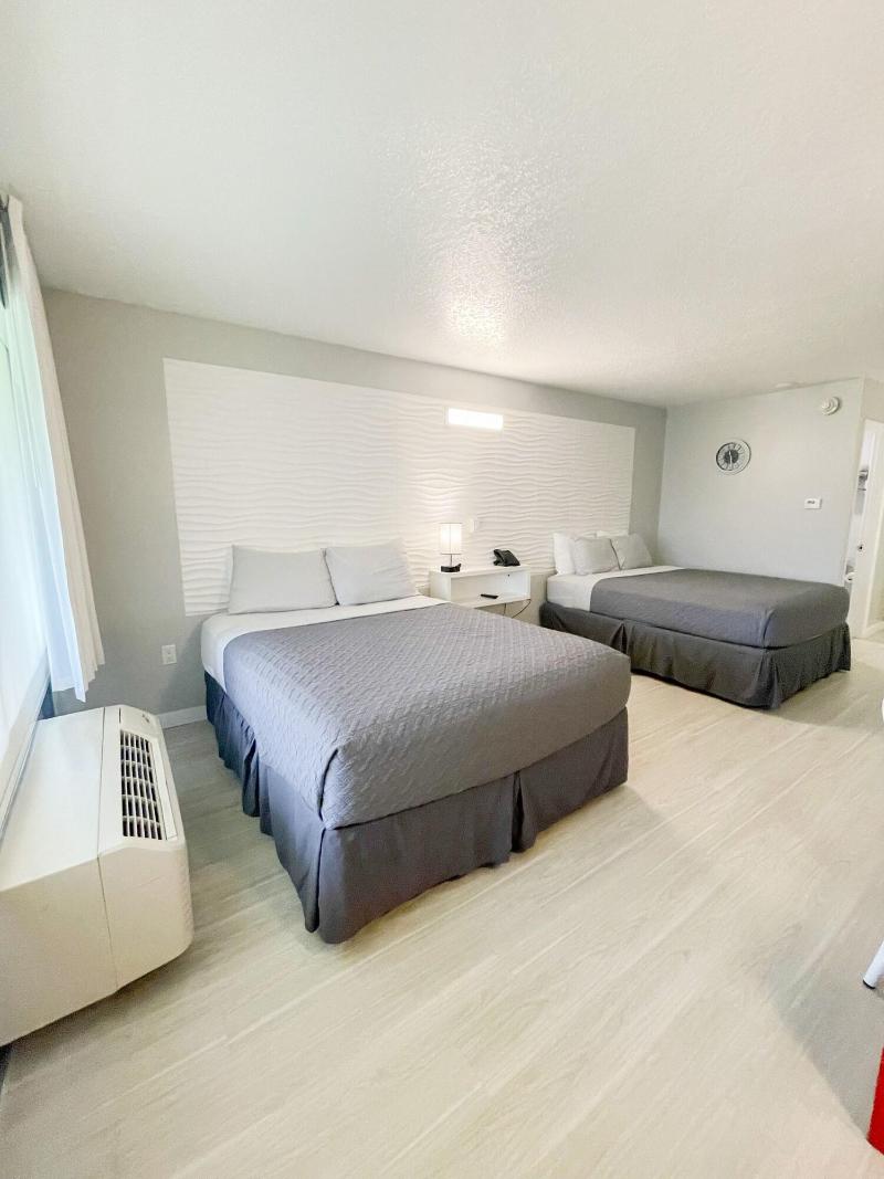 Orlando Vacation Rooms image