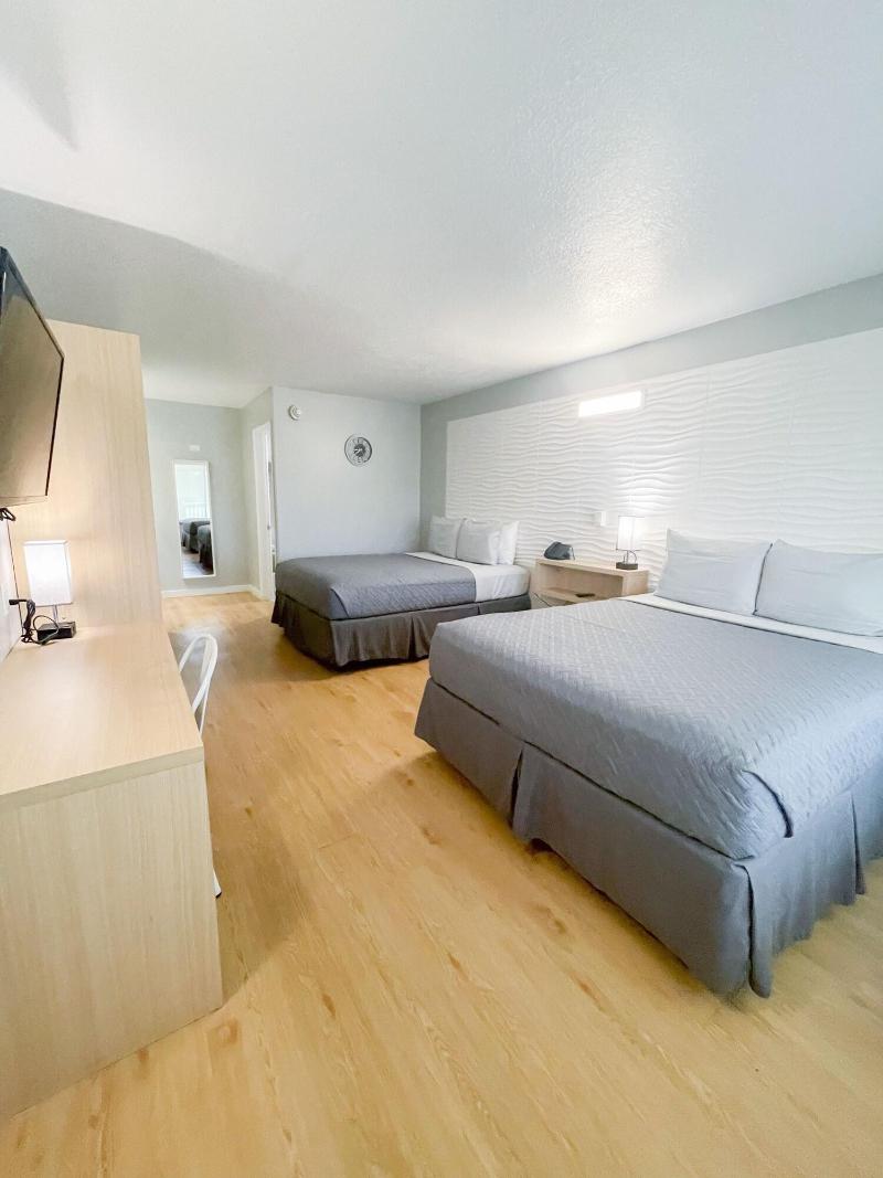 Orlando Vacation Rooms image