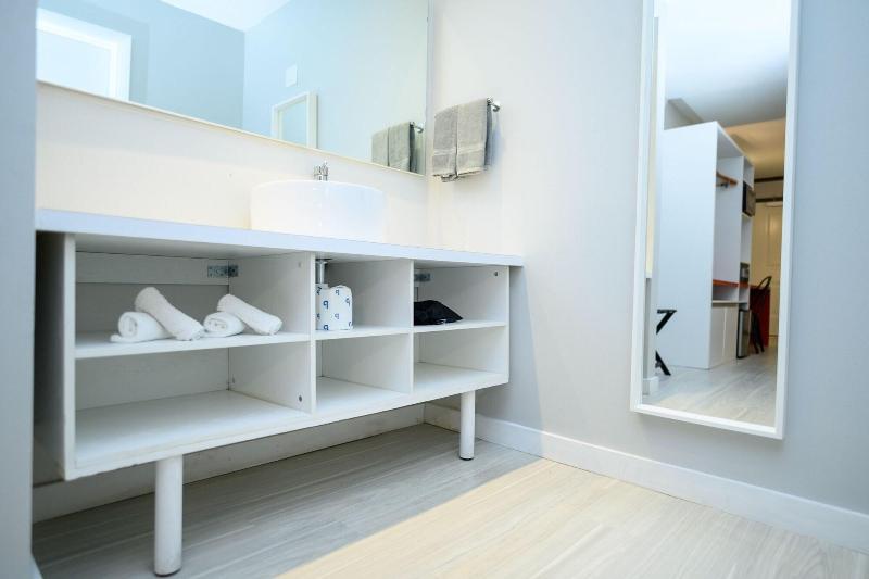 Orlando Vacation Rooms image