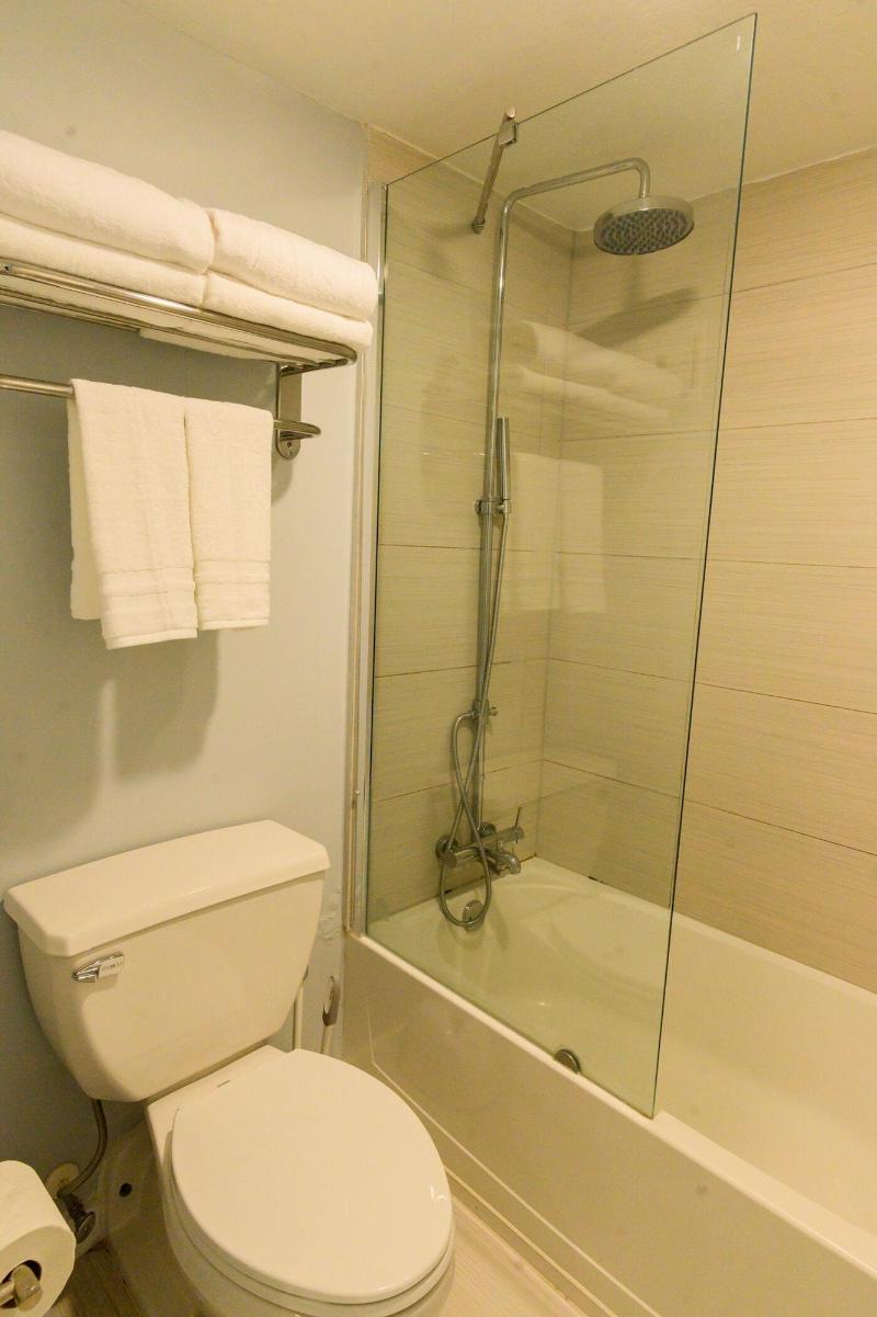 Orlando Vacation Rooms image
