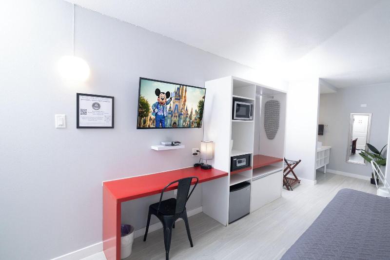 Orlando Vacation Rooms image