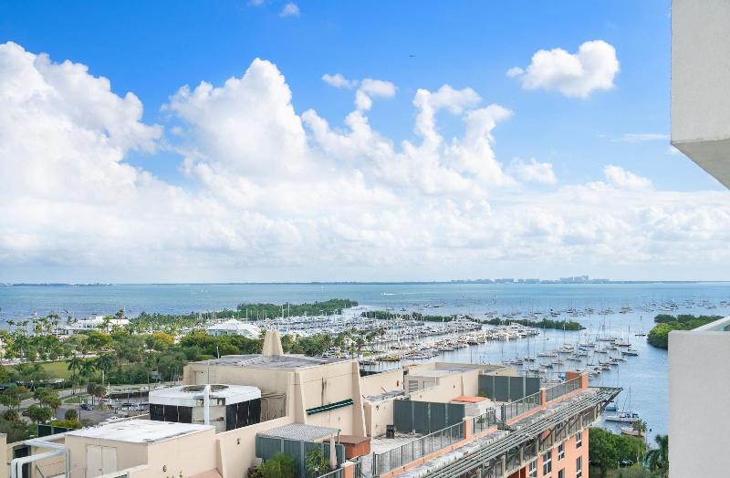 Miami Vacation Rentals Coconut Grove image