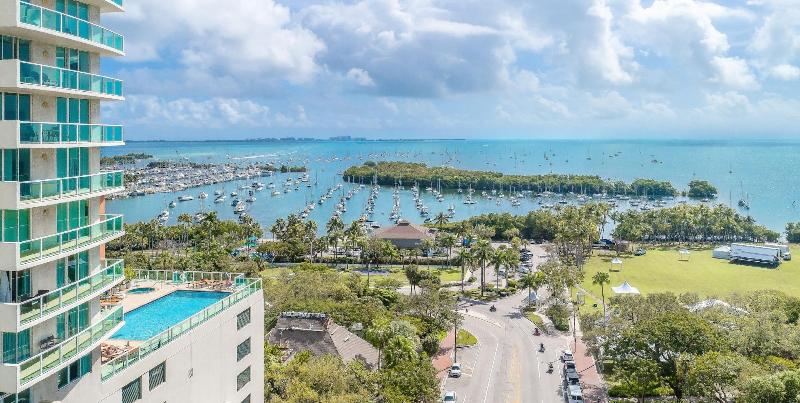 Miami Vacation Rentals Coconut Grove image