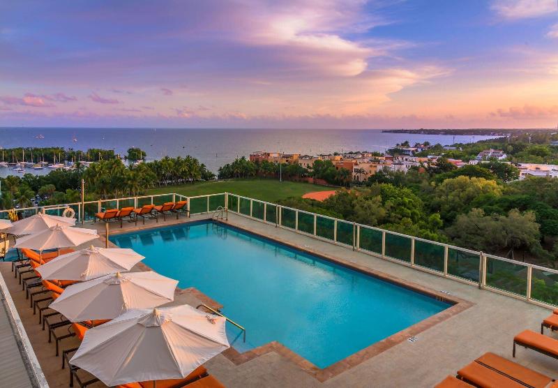 Miami Vacation Rentals Coconut Grove image