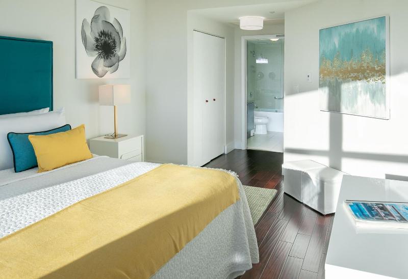 Miami Vacation Rentals Coconut Grove image