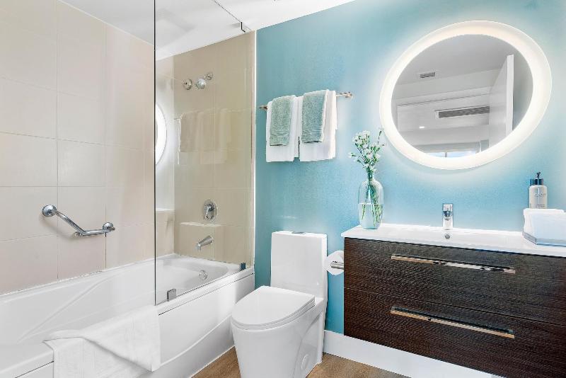 Miami Vacation Rentals Coconut Grove image