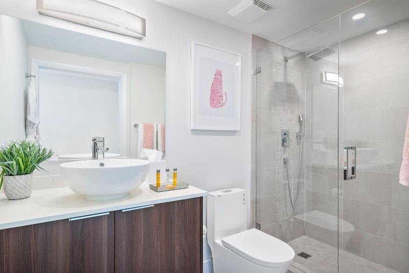 Miami Vacation Rentals Coconut Grove image