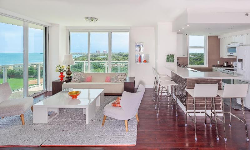 Miami Vacation Rentals Coconut Grove image