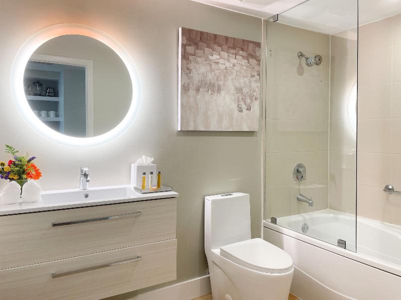 Miami Vacation Rentals Coconut Grove image