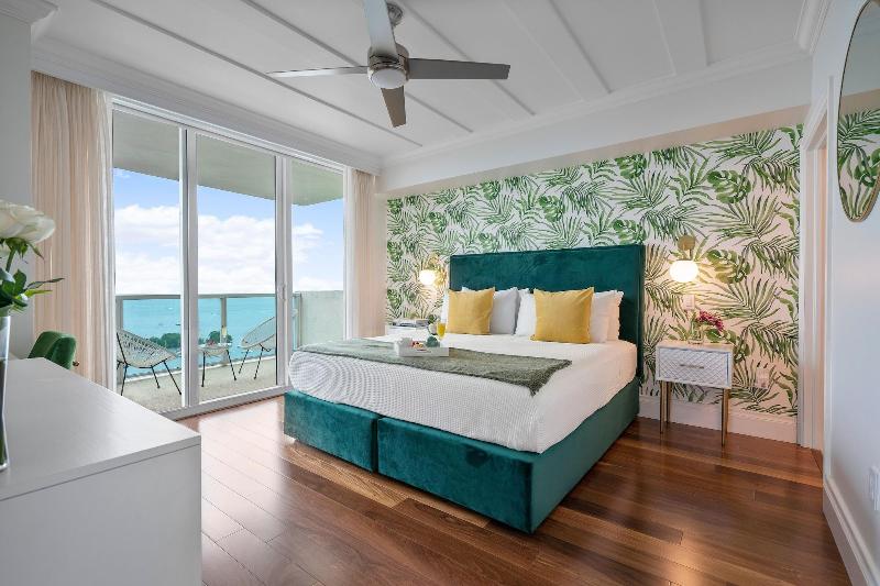 Miami Vacation Rentals Coconut Grove image
