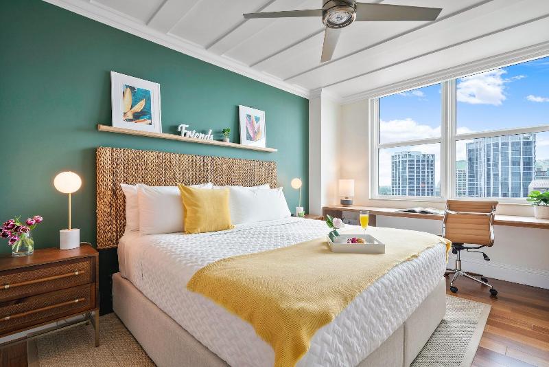 Miami Vacation Rentals Coconut Grove image