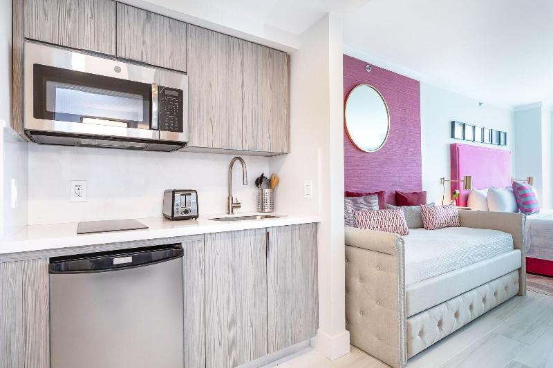 Miami Vacation Rentals Coconut Grove image